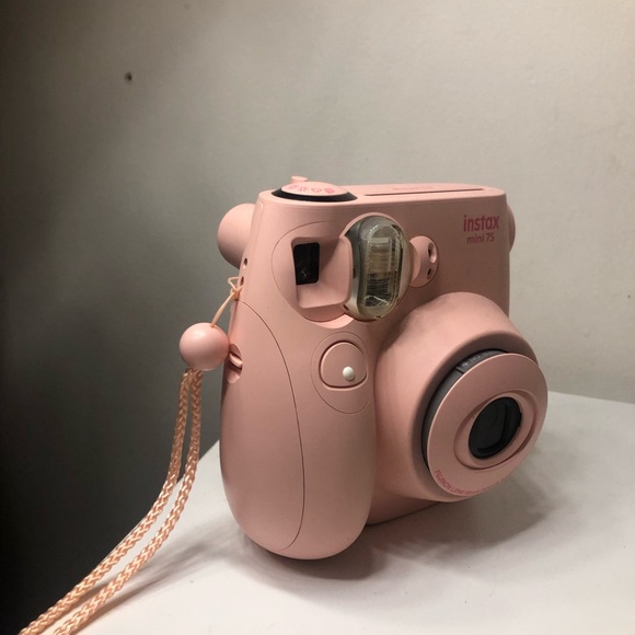 Fujifilm Instax Mini 7S Instant Camera - Pink
